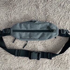 AER SF - City Sling - Grey